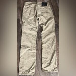 Levis 514 Jeans Mens 30x32 Straight Leg Denim Pants Chino Khaki